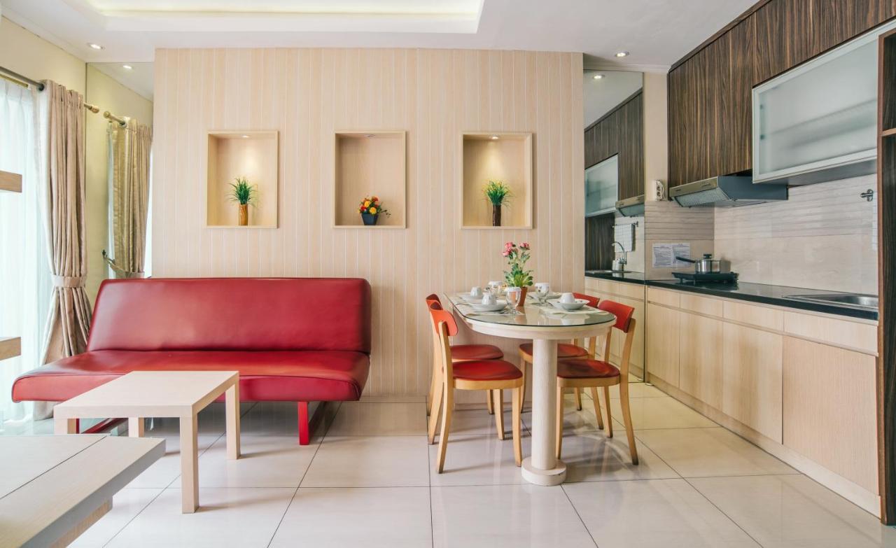 Ravarine Suite Apartment Jakarta Luaran gambar