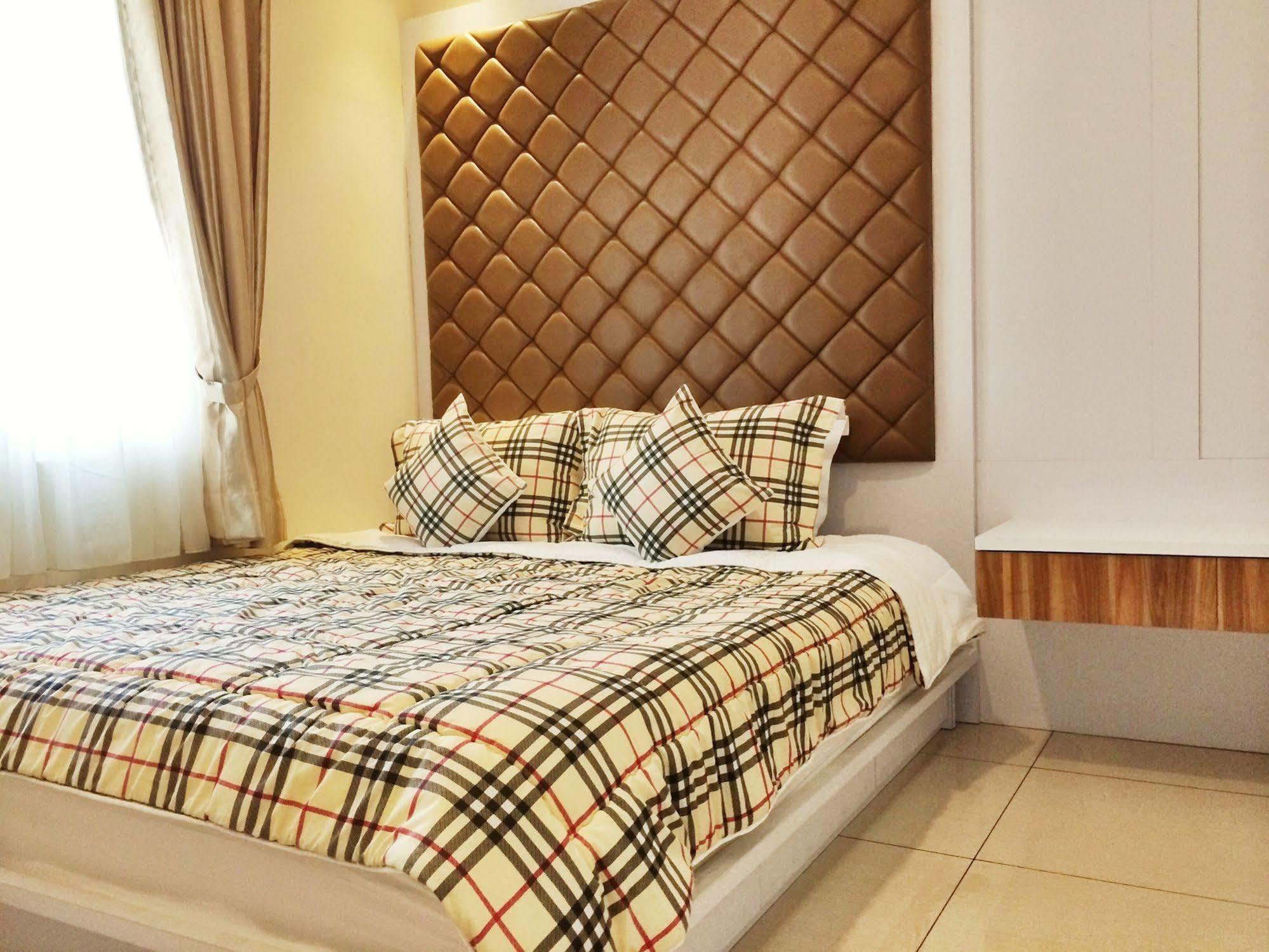 Ravarine Suite Apartment Jakarta Luaran gambar